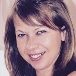 Άννα Κονοβέση